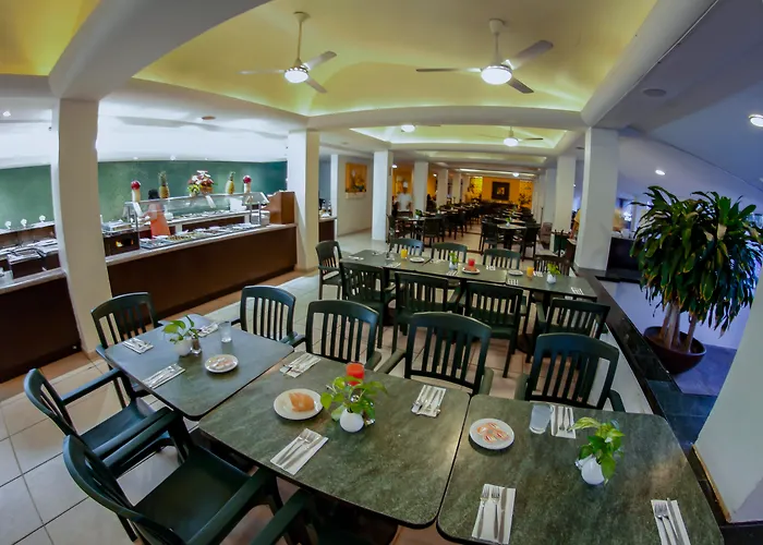 Plaza Pelicanos Club Beach Resort All Inclusive